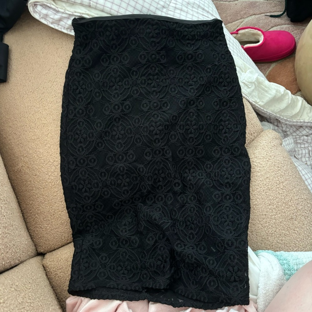 Sexy lace skirt